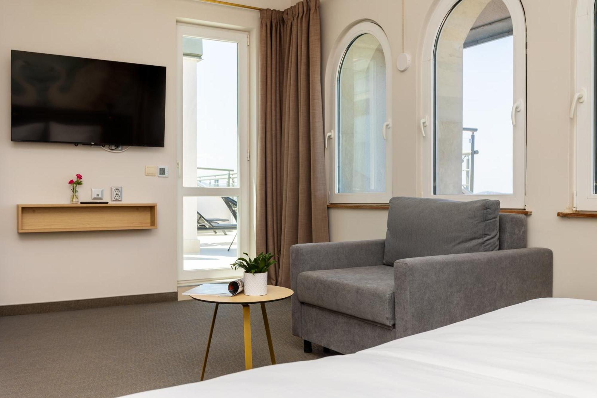 Hotel Coral Szozopol Kültér fotó